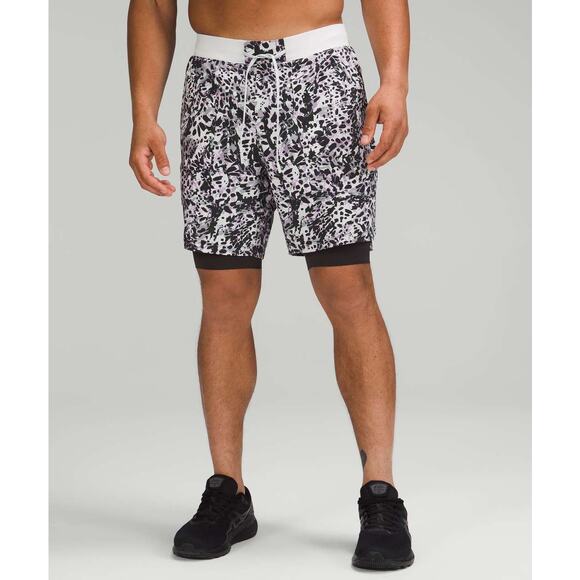 LULULEMON License to Train Linerless Short 7" Sz Small Command Camo Vapor Multi - Picture 3 of 10